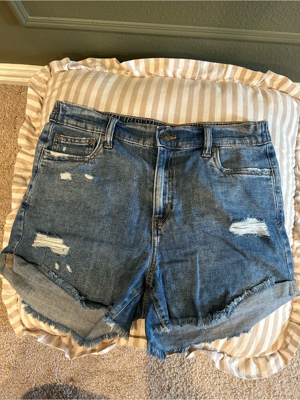 aerie Distressed Roll-Hem Denim Shorts - Blue